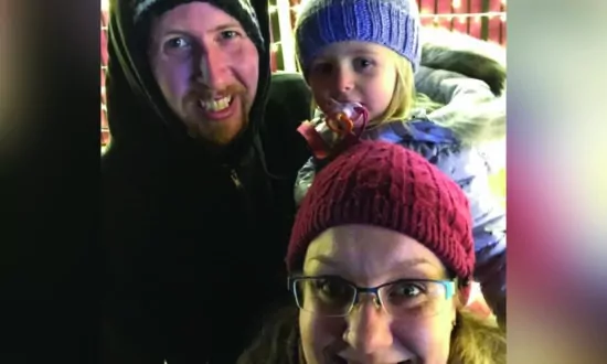 BC Mom Who Gave Birth in a Coma Due to COVID-19 Discharged From Hospital