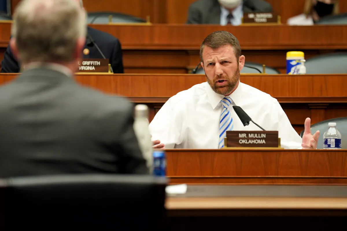 Rep. Markwayne Mullin (R-Okla.) asks questions to Dr. Richard Bright, former director of the Biomedical Advanced Research and Development Authority, during a House Energy and Commerce Subcommittee on Health hearing to discuss protecting scientific integrity in response to the coronavirus outbreak, in Washington on May 14, 2020. (Greg Nash-Pool/Getty Images)