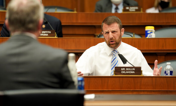 Rep. Markwayne Mullin (R-Okla.) asks questions to Dr. Richard Bright, former director of the Biomedical Advanced Research and Development Authority, during a House Energy and Commerce Subcommittee on Health hearing to discuss protecting scientific integrity in response to the coronavirus outbreak, in Washington on May 14, 2020. (Greg Nash-Pool/Getty Images)