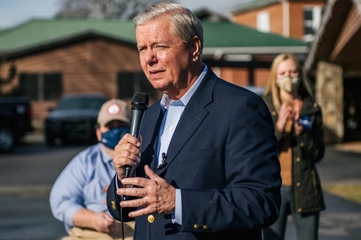 Sen. Lindsey Graham (R-S.C.) speaks to a rally in Dillard, Ga., on Dec. 31, 2020. (Brandon Bell/Getty Images)