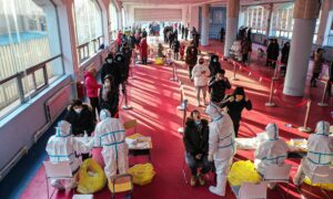 Quarantine Centers Overcrowded as Chinese City Tries to Quell COVID-19 Surge