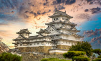 Himeji Castle: Japan’s Finest Surviving Early 17th-Century Castle