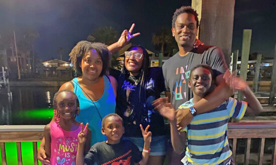 Texas Couple Adopts Four Siblings Over Zoom, Helps Others Become Fosterers