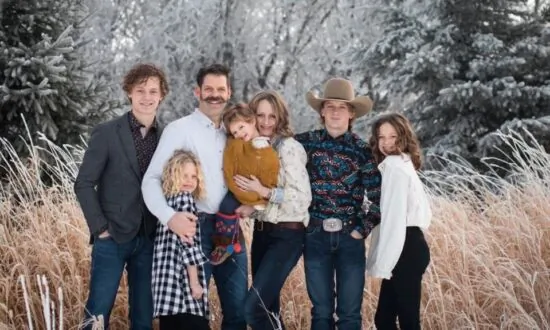 Helicopter Crash Victims Identified as Parents, 2 Children in Family of 7