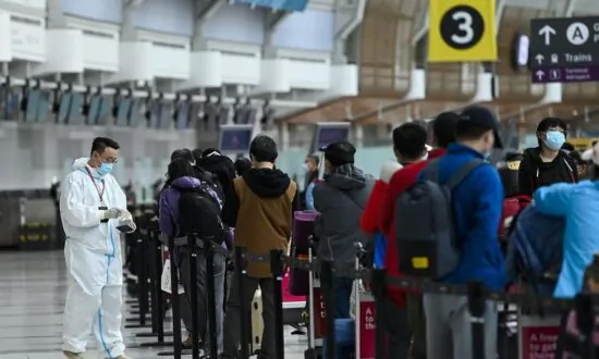 Travel Industry ‘In Tailspin’ as Feds Adopt New COVID-19 Test Rules