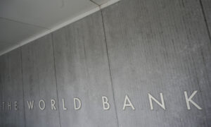 World Bank Sees Global Output up 4 Percent in 2021, Flags Downside Risks