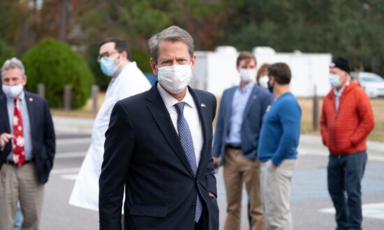 Trump Promises to Campaign Against Georgia’s Republican Governor