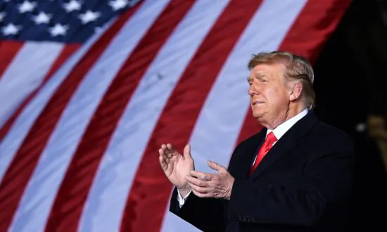 Trump Committed to Challenging Election Beyond Joint Session on Jan. 6