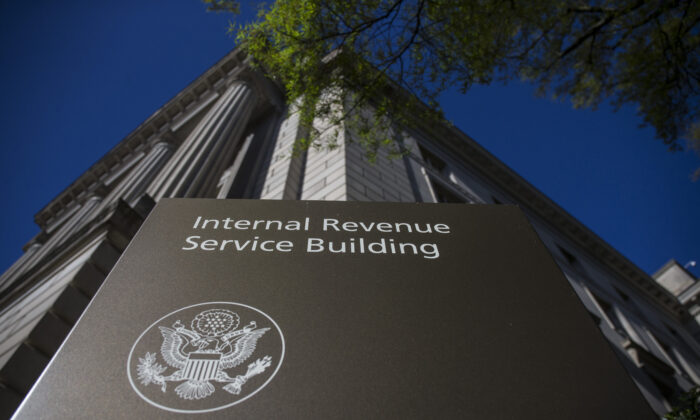  Internal Revenue Service (IRS) building stands in Washington on April 15, 2019. (Zach Gibson/Getty Images)