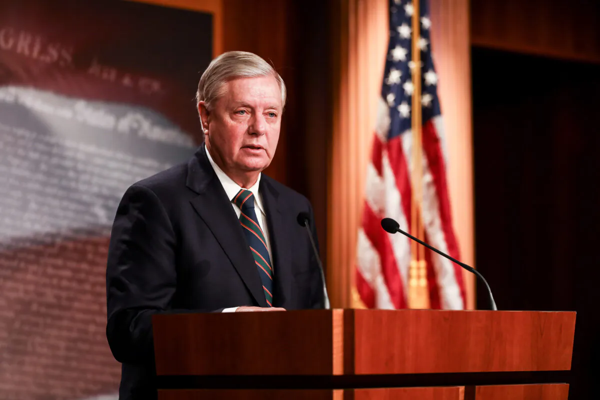 Sen. Lindsey Graham (R-S.C.) speaks to media at the Capitol in Washington on Jan. 7, 2021. (Charlotte Cuthbertson/The Epoch Times)