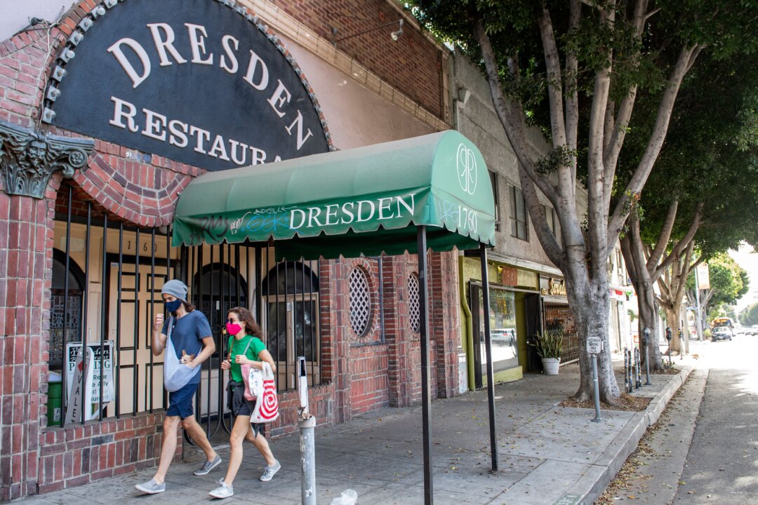 LA County ‘Strongly’ Recommends Masks for Vaccinated or Unvaccinated People Over ‘Delta’ COVID-19 Variant