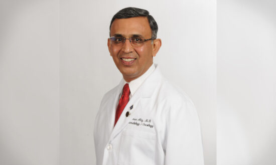 Doctor Forgives $650,000 Debt for Cancer Patients in Arkansas Treatment Center