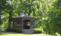 Find Lucille Ball, Mark Twain, and Salad Dressing in Upstate N.Y.