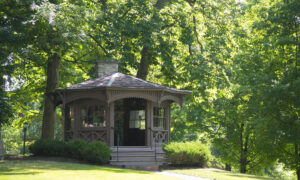 Find Lucille Ball, Mark Twain, and Salad Dressing in Upstate N.Y.