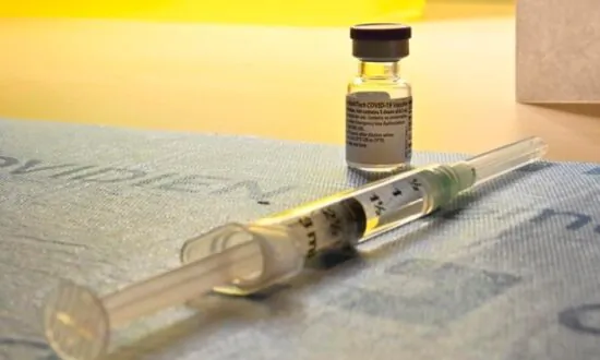 Hamilton Sticking to Plan to Fire Unvaccinated Employees Amid Calls for a Halt to Vaccination Policy