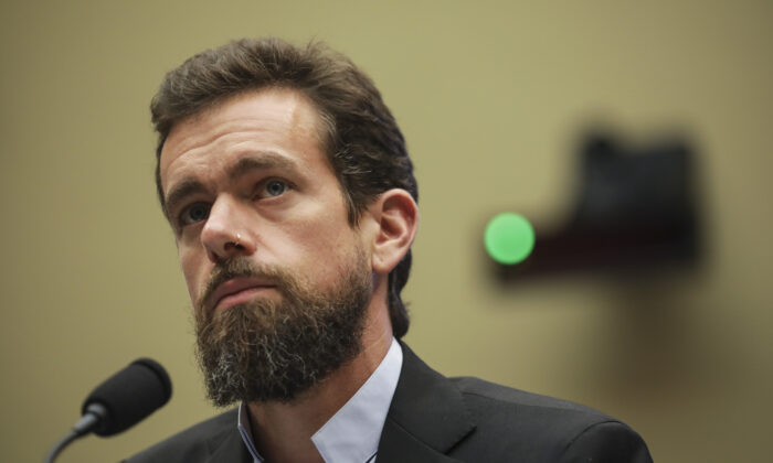 Twitter CEO Jack Dorsey testifies to Congress in Washington on Sept. 5, 2018. (Drew Angerer/Getty Images)