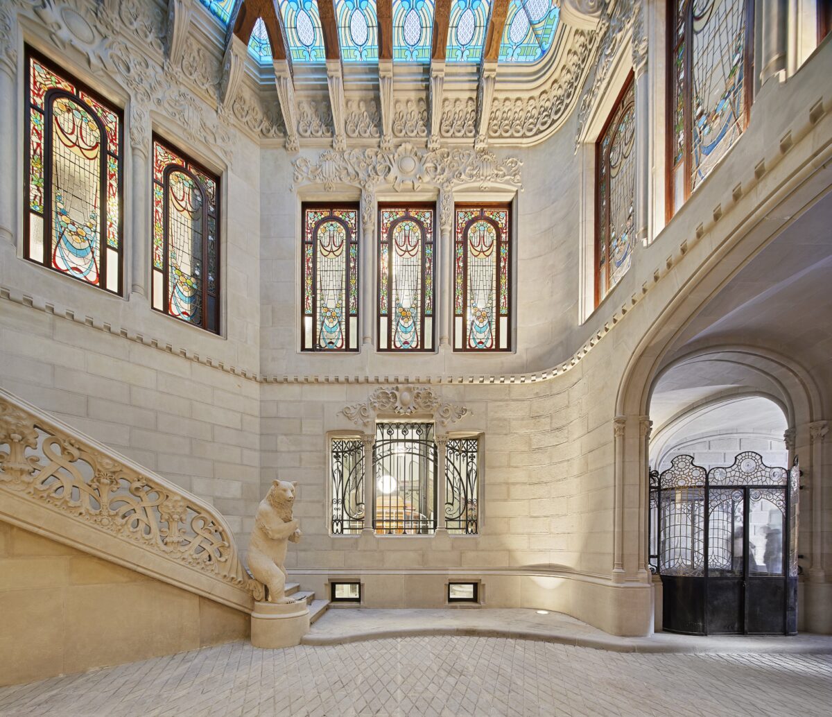 casa bures lobby