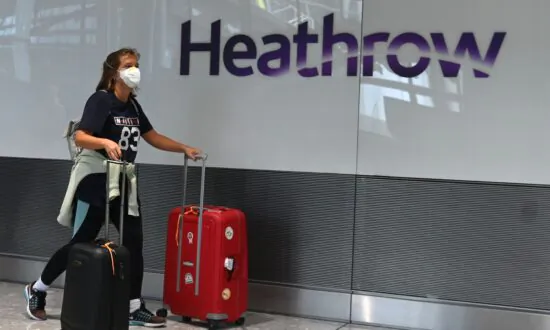 England Postpones Mandatory Pre-Flight COVID-19 Tests Until Monday