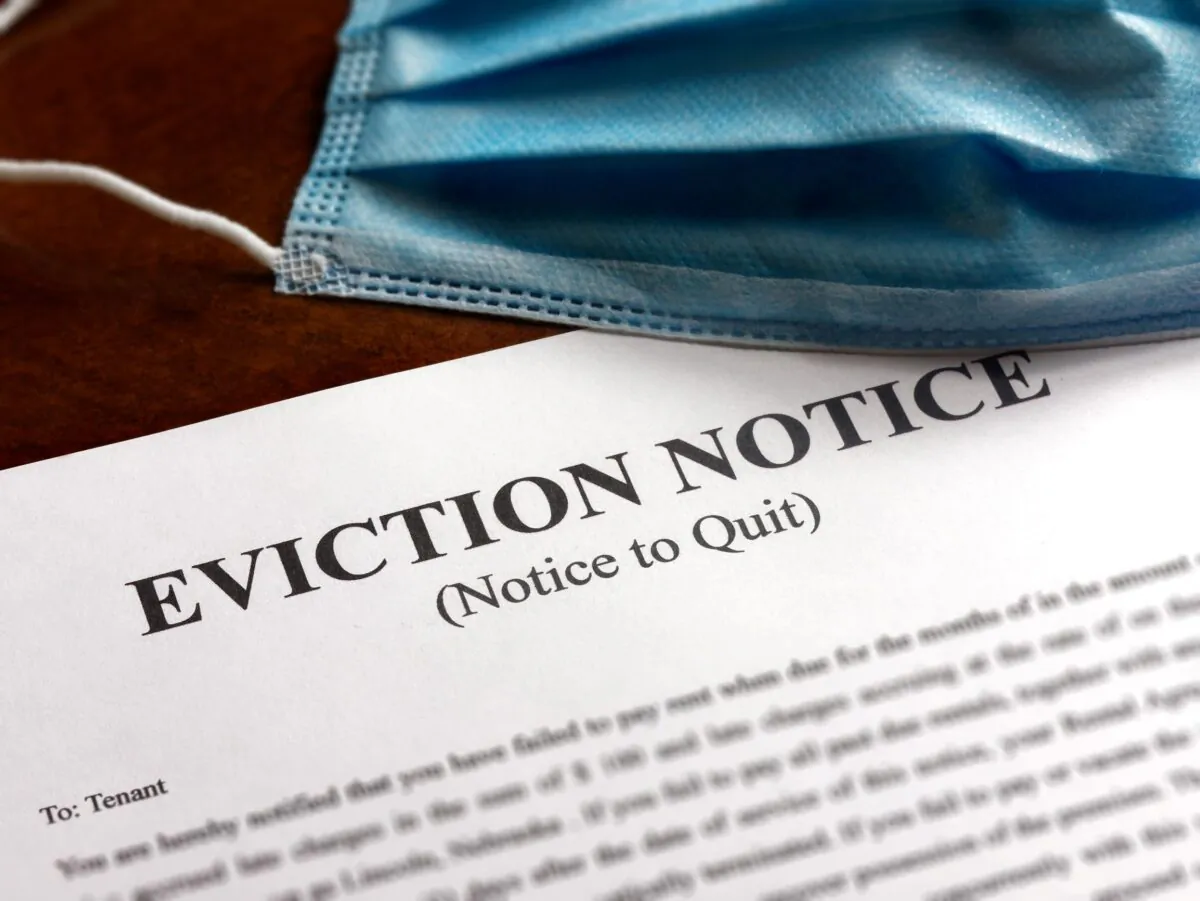 Fear that the winter would bring a rash of renters being kicked out of their homes has abated with the provincial government's decision to pause residential evictions. (Shutterstock)