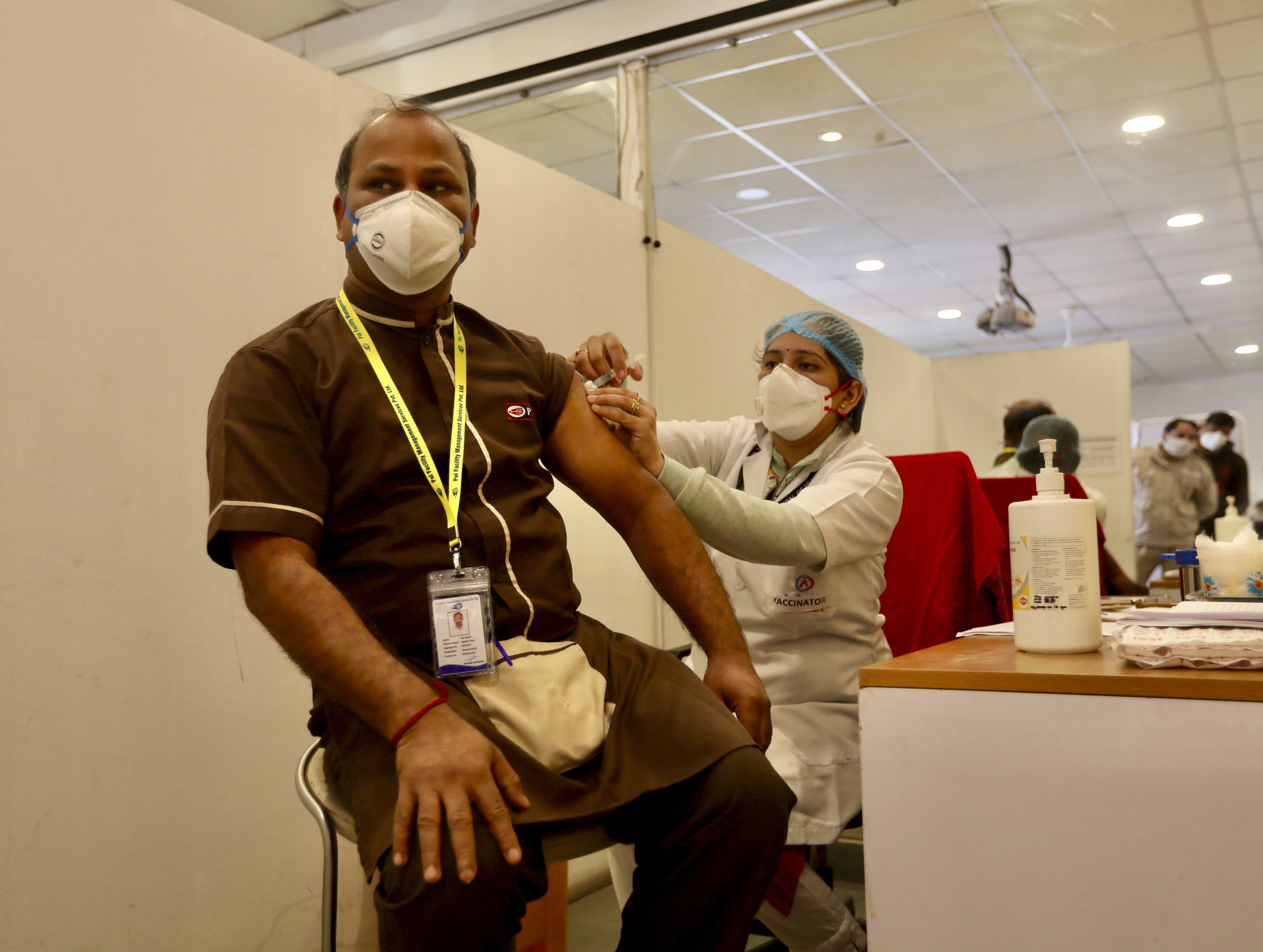 Updates on CCP Virus: US Deaths Fall for Third Week as Cases See Steep Drop - Vimarsana News