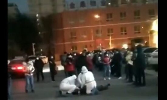 2 ‘Sudden Collapses’ in China Suspected to Be COVID-19 Deaths