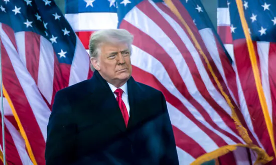 Trump Issues Executive Order Protecting Americans From ‘Overcriminalization’ by Regulations