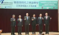 US Official Encourages People to Do Language Exchange Programs in Taiwan Instead of China