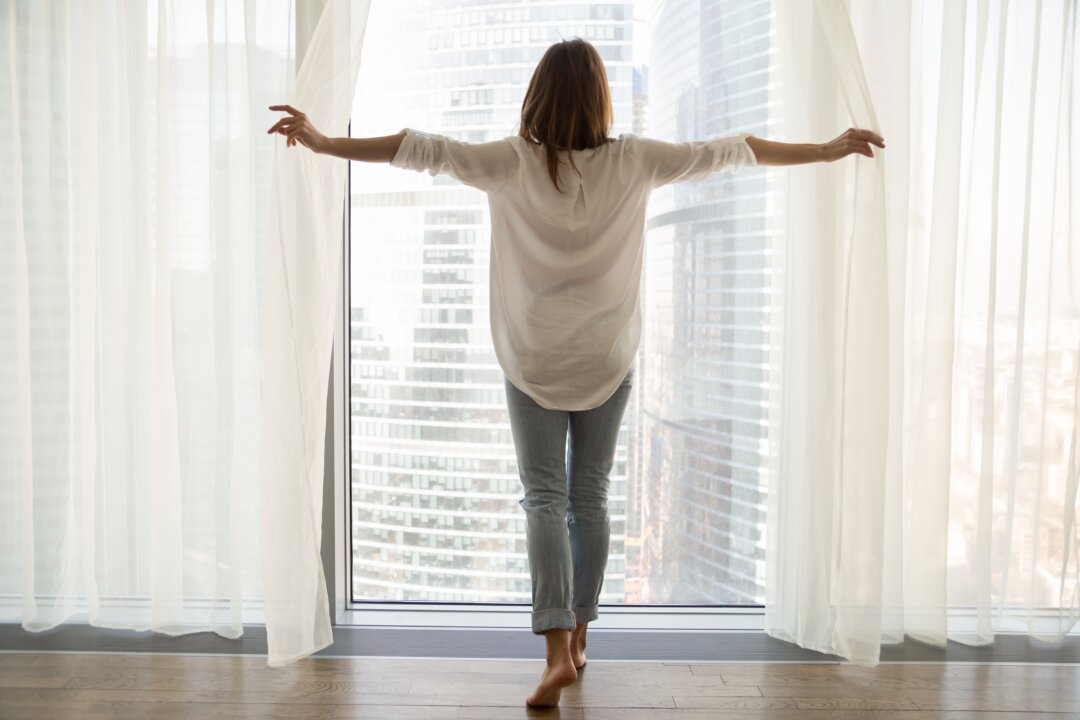 We
always have
the magic of a
fresh start available
to us—in any day,
any hour, any
moment.(fizkes/Shutterstock)