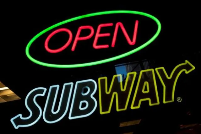 A Subway fast food restaurant sign is shown in New York on Oct. 24, 2016. A defamation lawsuit by the world’s largest fast-food operator against Canada's public broadcaster over a report on the chain's chicken sandwiches can proceed, Ontario's top court has ruled. (The Canadian Press/AP/Mark Lennihan)