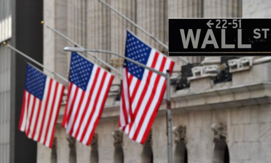 Trump Speeds Up Ban on Chinese Stocks in Final Weeks