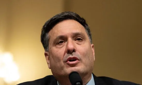 Airbnb Appoints Former Biden Chief of Staff Ron Klain as Chief Legal Officer
