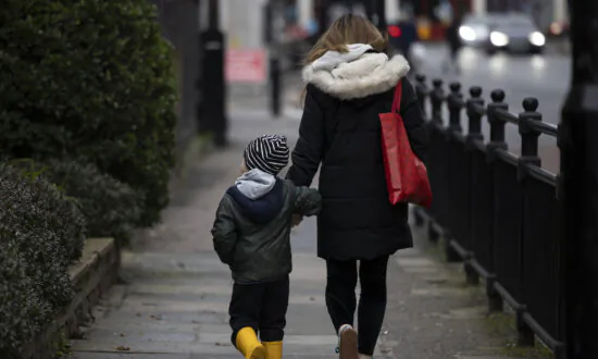 Quarantines Return for English Pupils as Government Pauses Daily Test Scheme