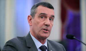 DHS Pausing Some Deportations for 100 Days