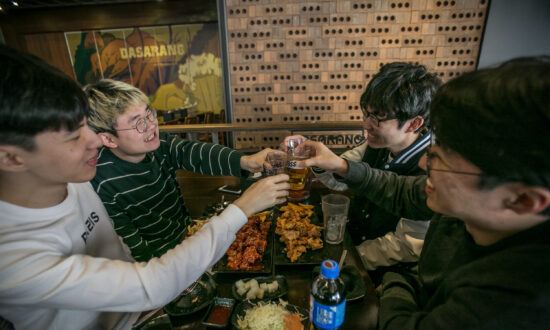 South Korean Social Media Influencer Dropped by Chinese Media Agency for ‘Insulting China’