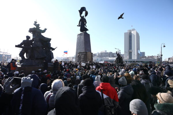 Many supporters in Russian rally
