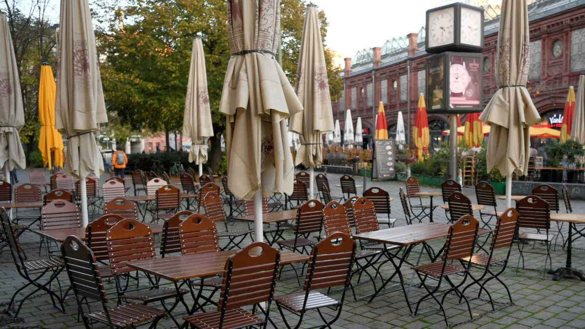 Empty chairs and tables are pictured on the first day of the temporary closing of restaurants, as the spread of coronavirus disease (COVID-19) continues in Berlin, Germany, on Nov. 2, 2020. (Annegret Hilse/Reuters)