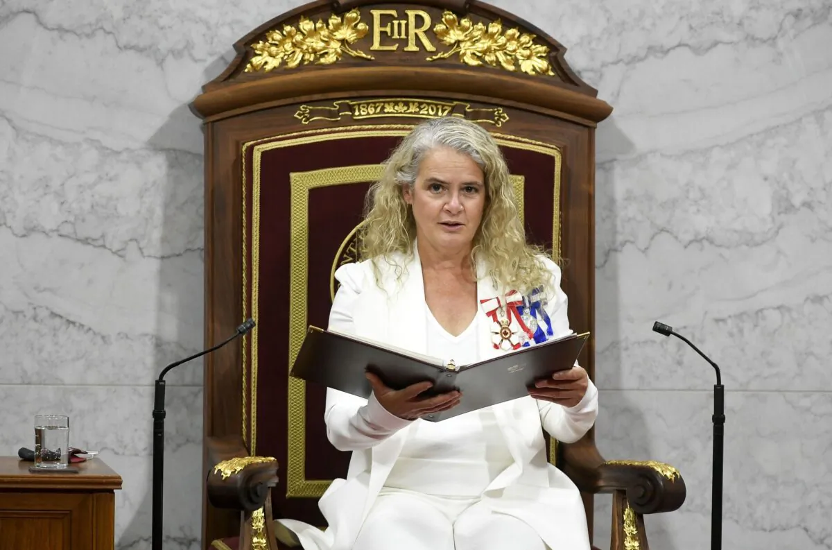 Gov. Gen. Julie Payette delivers the throne speech in the Senate chamber in Ottawa on Sept. 23, 2020. (The Canadian Press/Adrian Wyld)