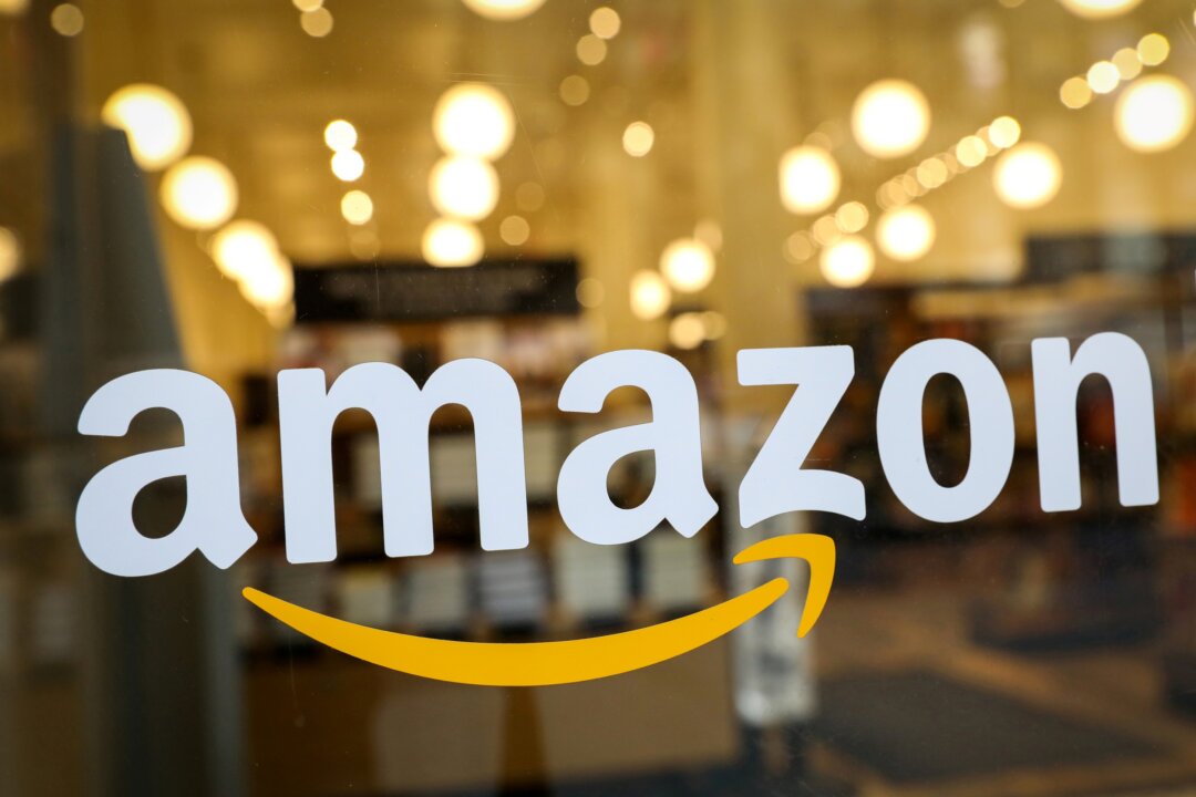 Amazon Trying to Block Voting by Mail in Unionization Election