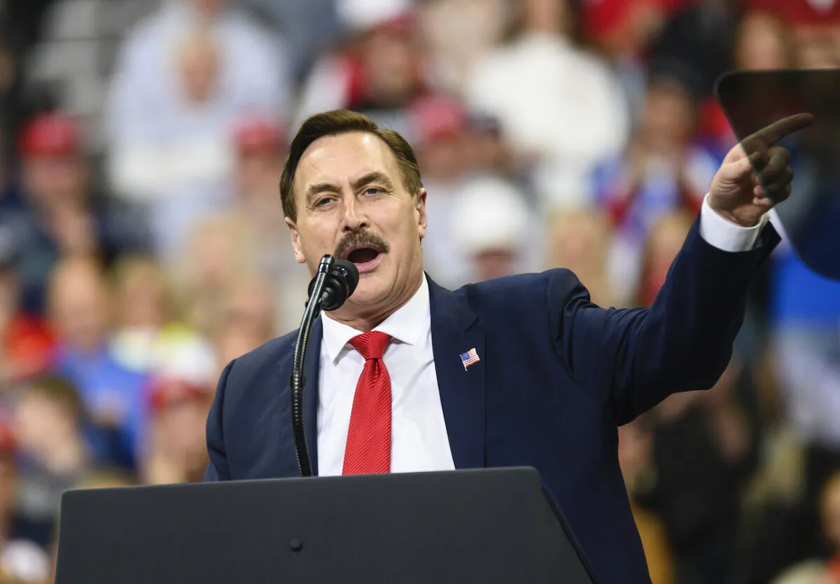 Mike Lindell, CEO of My Pillow, speaks during a campaign rally held by U.S. President Donald Trump in Minneapolis, Minn., on Oct. 10, 2019. (Stephen Maturen/Getty Images)