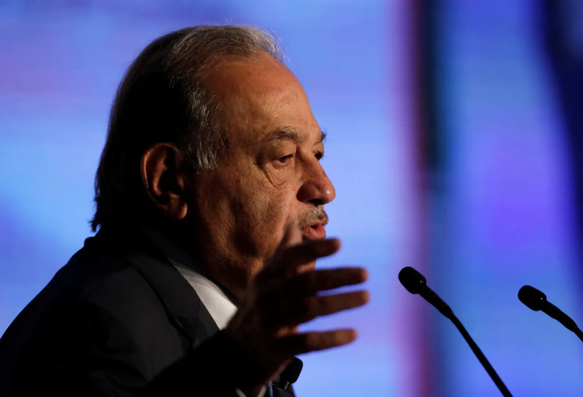 Mexican billionaire Carlos Slim addresses the audience during an event in Mexico City, Mexico on Nov. 27, 2019. (Luis Cortes/Reuters/