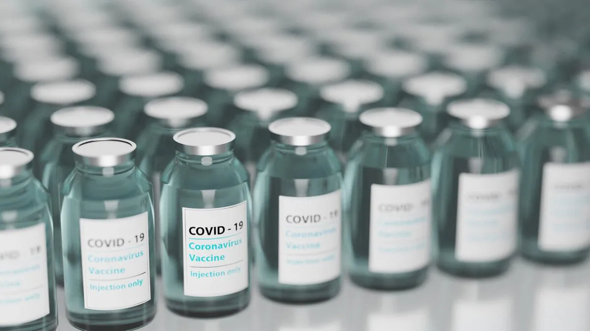 Illustrative photo of vials of COVID-19 vaccine. (torstensimon/Pixabay)