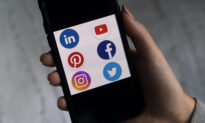 5 Dangers of Social Media