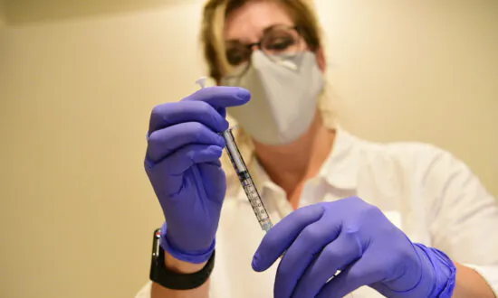 Sen. Ernst: Feds Misspent $500 Million Meant for Vaccines, Public Health Emergencies