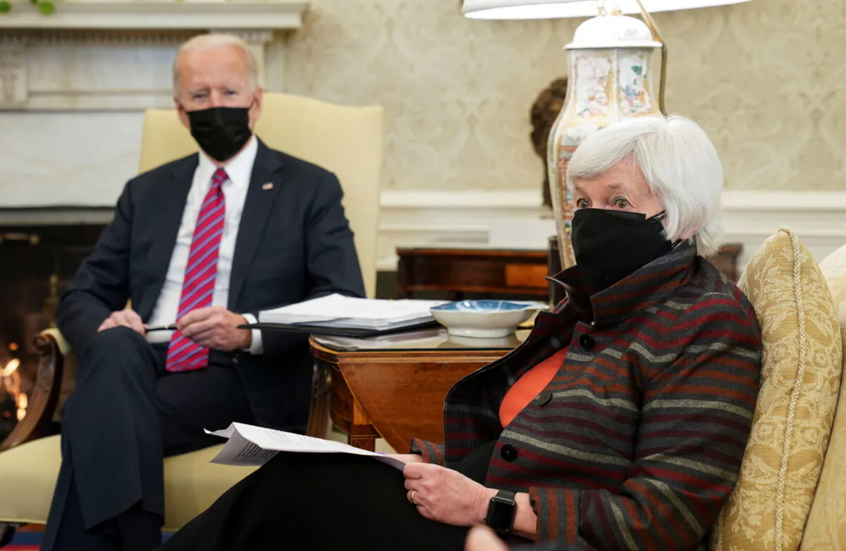 President Joe Biden receives an economic briefing with Treasury Secretary Janet Yellen in the Oval Office at the White House in Washington on Jan. 29, 2021. (Kevin Lamarque/Reuters)