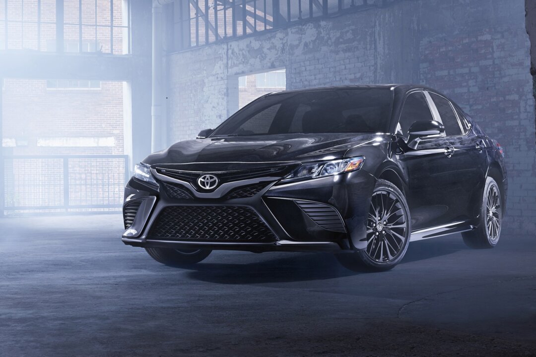 2021 Toyota Camry SE Nightshade Edition. (Courtesy of Toyota)