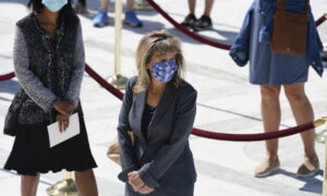 Democrats Seek to Make Guns Illegal for Lawmakers on Capitol Hill