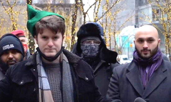 LIVE: NY Young Republicans Hold ‘Re-Occupy Wall Street’ Protest After GameStop Frenzy