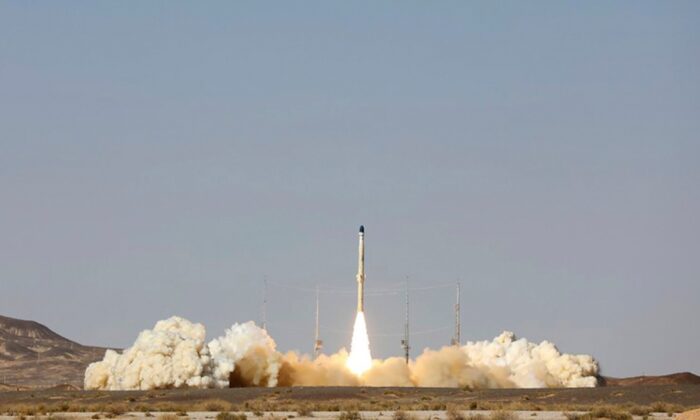 Iranian State TV Airs Launch Of New Satellite-Carrying Rocket | The ...