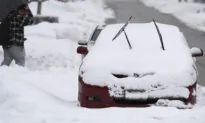 LIVE: Major Winter Storm Hits NYC, up to 2 Feet of Snow Expected