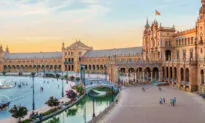 Stupendously Spanish: Seville’s Plaza de España